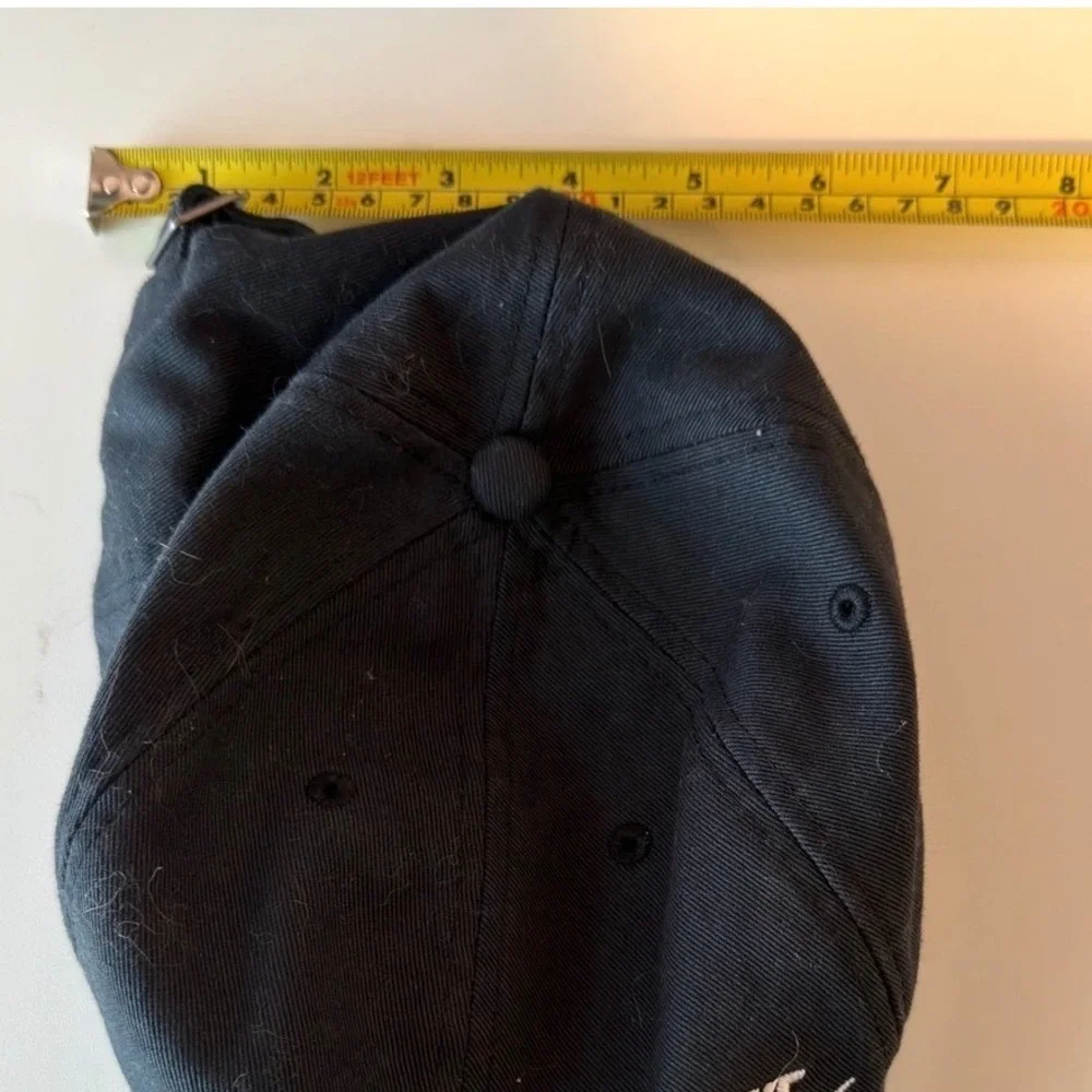Nike Heritage 86 Black Baseball Cap One Size Logo Casual Adjustable Activewear